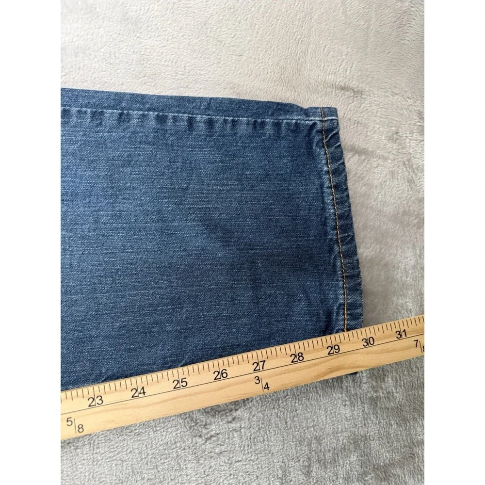 Levis levis 559